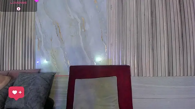 BriannaChelsea webcam