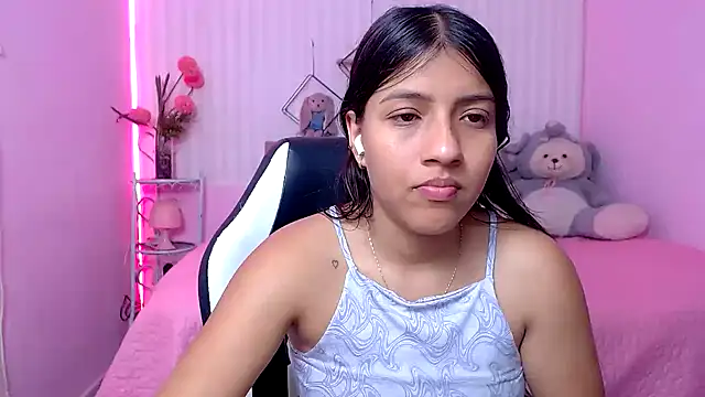 zara_cute webcam