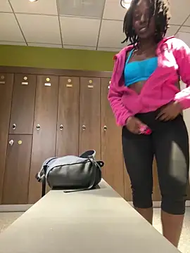 choclatepeaach webcam