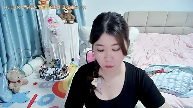 OnlyLove-2026 webcam