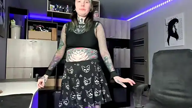 HighelikeGirl webcam