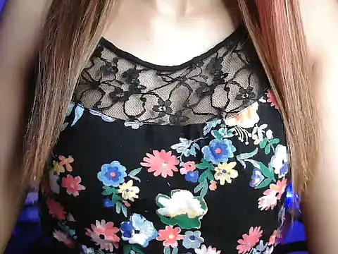 mehreen_ (F teen) - boobs oil 2min