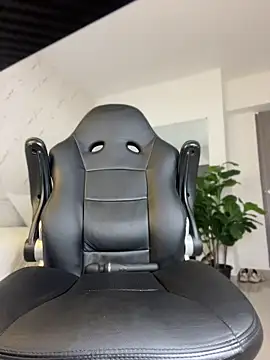 miss_tatiana_ (T young) - Riding a huge dildo without a Lush toy