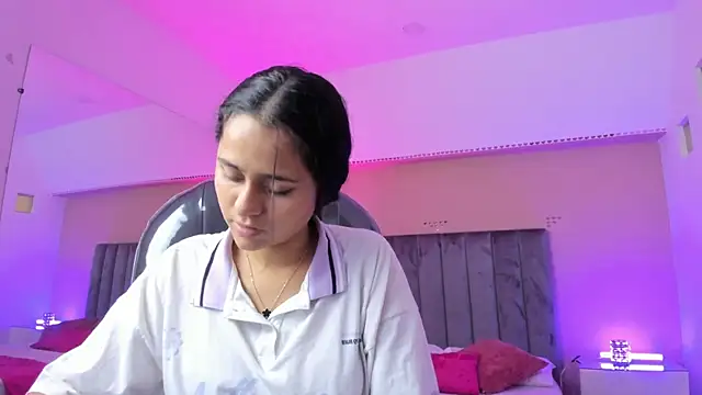 Giselle_Roldan webcam