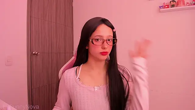 ImBunnyNova webcam