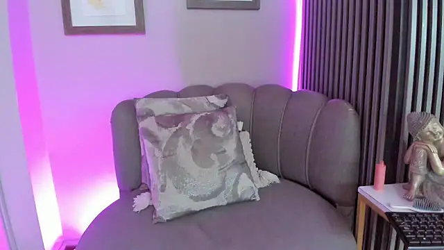 Ariana_collinss webcam