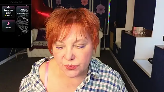 Kira_Kingslee webcam