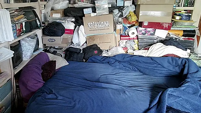 hadeszeuss2 (M mature) - #beardy #big #big-balls #blondes #hairy #hd #masturbation #mature #small-audience #small-cock #spanish #spanish-speaking #straight #uncut #white