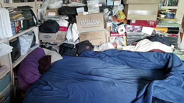 hadeszeuss2 (M mature) - #beardy #big #big-balls #blondes #hairy #hd #masturbation #mature #small-audience #small-cock #spanish #spanish-speaking #straight #uncut #white