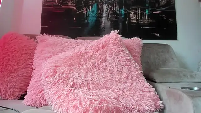 Cielo_999's live cam