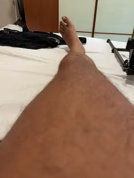 secretlydd (Ask my age) - Cum naked show+play nipples+video 4 king