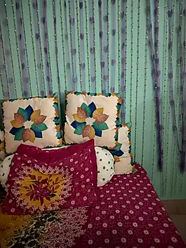 ishu_lovee (F young) - Ass oil massage+ slap 6 times