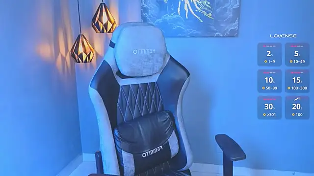 Live webcam thumbnail of AndresRodriguez1 from co. Watch my show!