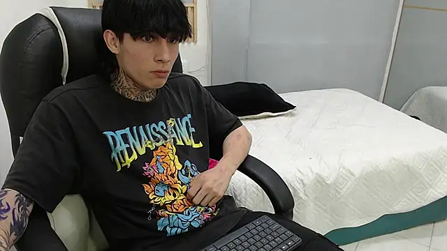 naty_18 (G teen) - suck tits of naty