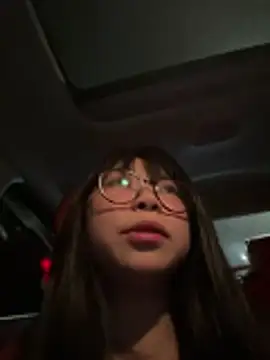 美女RaTnT在线直播