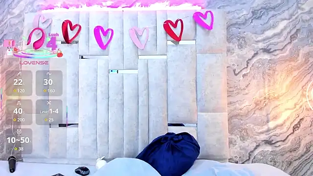 MelissaBloomm webcam