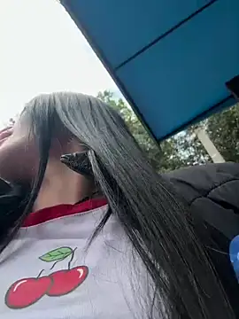 PamelaJonsom_ webcam