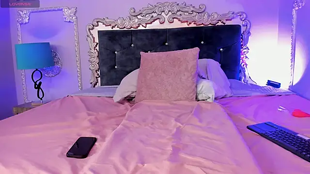 Lilith_Naugthy webcam