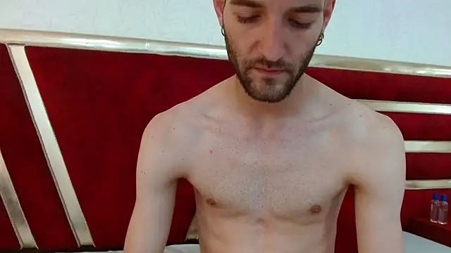 Christopher_saint webcam