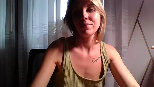 VelvetLove287 webcam