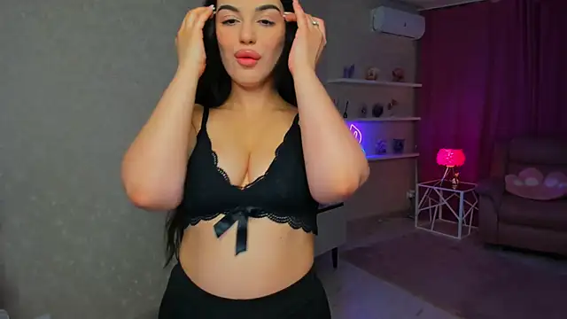 AlluringAriel webcam