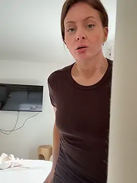 LoveLavenderx webcam