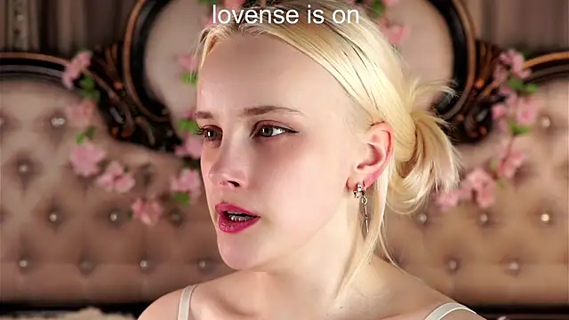 KirstinMcgeady webcam