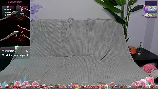 Kitty_Blondie webcam