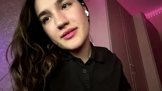 Mary_Nitherson webcam