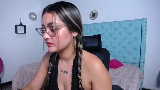 kathe-mills235 webcam