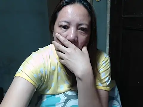 Rose_slut_squirt webcam