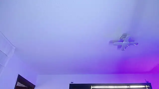 _Charlotte_Collins_ webcam