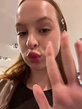 hani_obsessed webcam