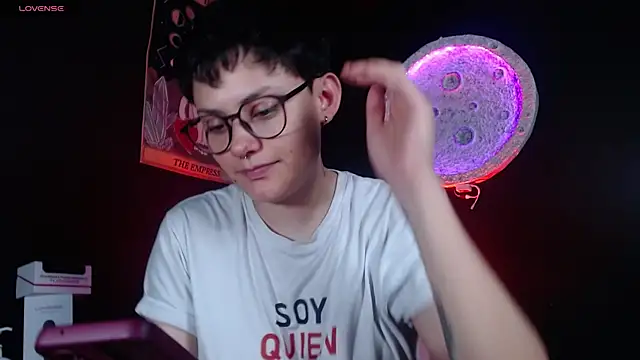 girl_intense444 - Girl_intense444's free webcam - UK Sex Cams