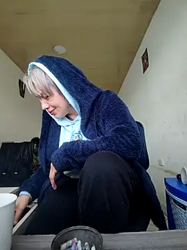 MARILYNMADELENAKOVANOVA webcam