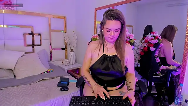 avamiia - AvaMiia's free webcam - UK Sex Cams