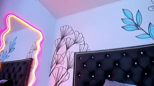 Sweet_Ariadna_ webcam