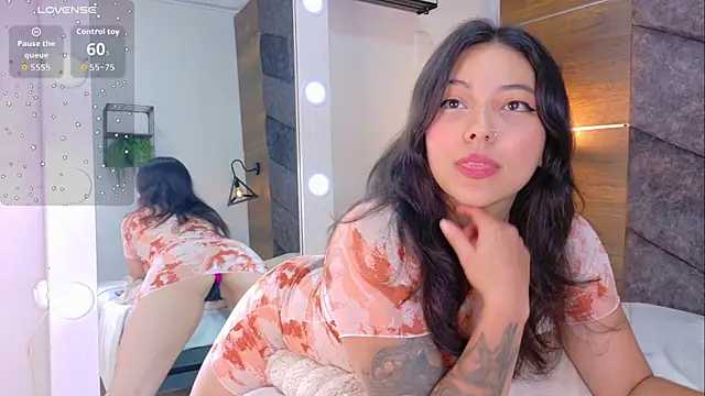 AnnieRouse__ webcam