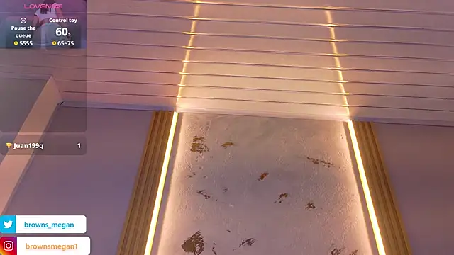 Megan_browns1 webcam