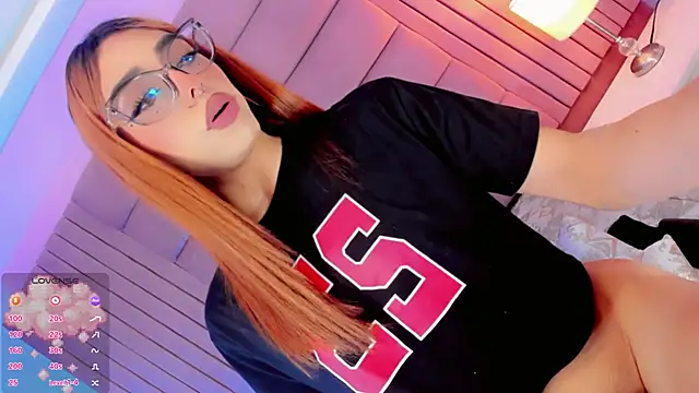 Camille_deluxe webcam