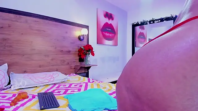 shanna_wells (F young) - ⭐ASS DOGGY OIL + OPEN BOTH HANDS ⭐