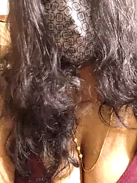 Yoursriya25 live sex cam