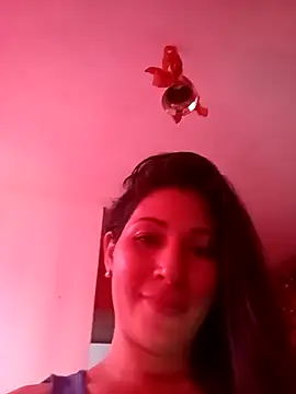 Webcam Model (ZayaNova) is live