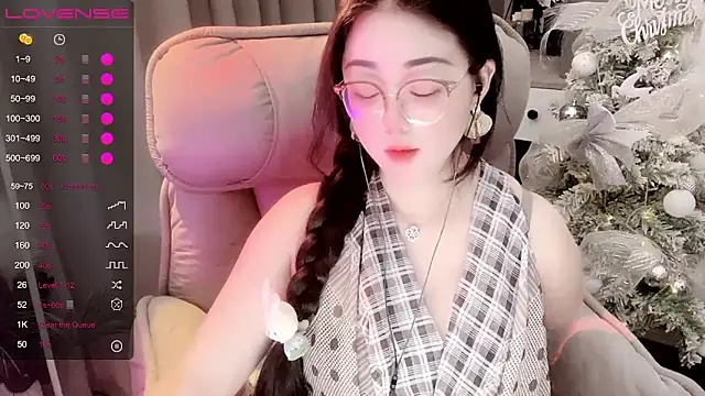 Monica-666888- webcam