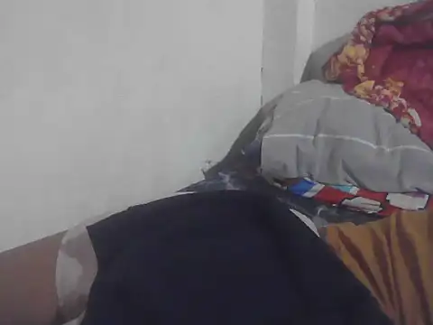 lovelypinay31xx webcam