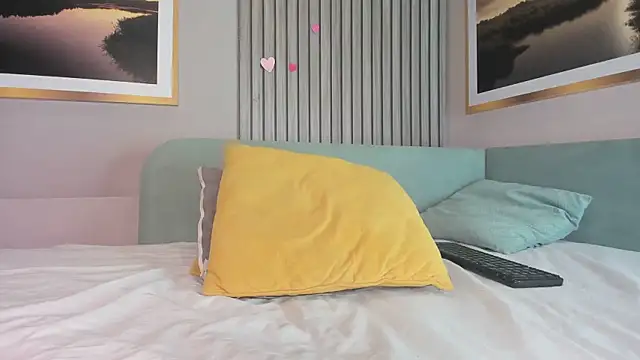 adri_silva (F teen) - Flash boobs💕🍒