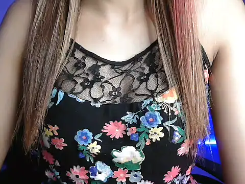 mehreen_ (F teen) - naked ass spank 5x