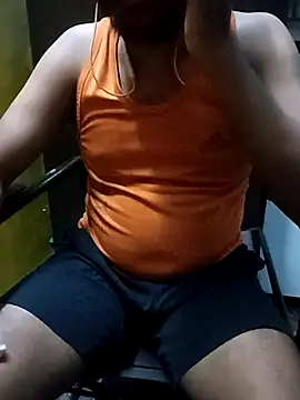 Karantamiltop live sex cam