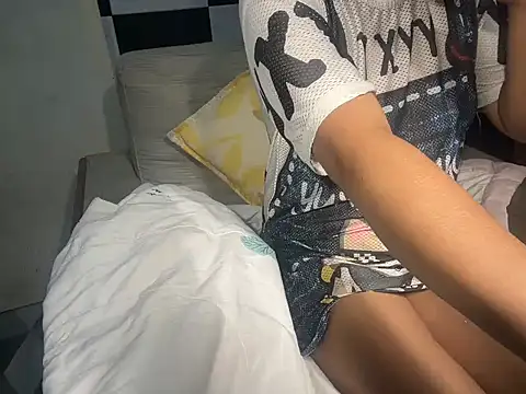 asian-doll live sex cam