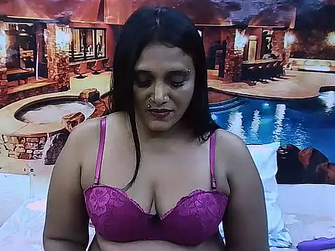 IndianSexyLady20 webcam